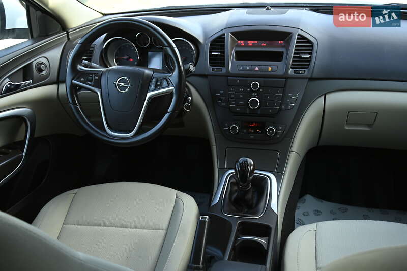 Opel Insignia 2009