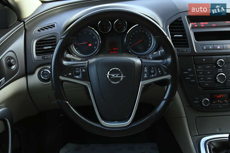 Opel Insignia 2009