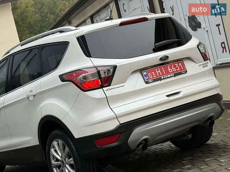 Ford Escape 2017