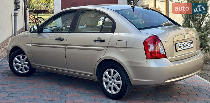 Hyundai Accent 2008