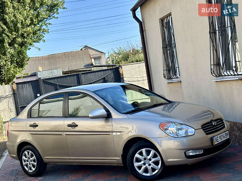Hyundai Accent 2008