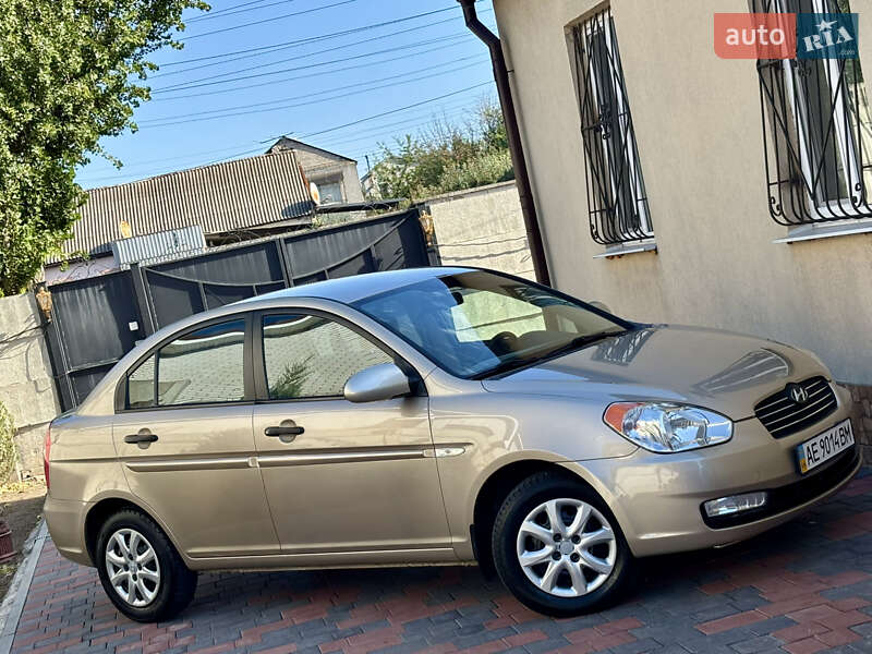 Hyundai Accent 2008
