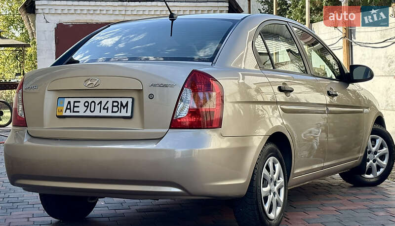 Hyundai Accent 2008