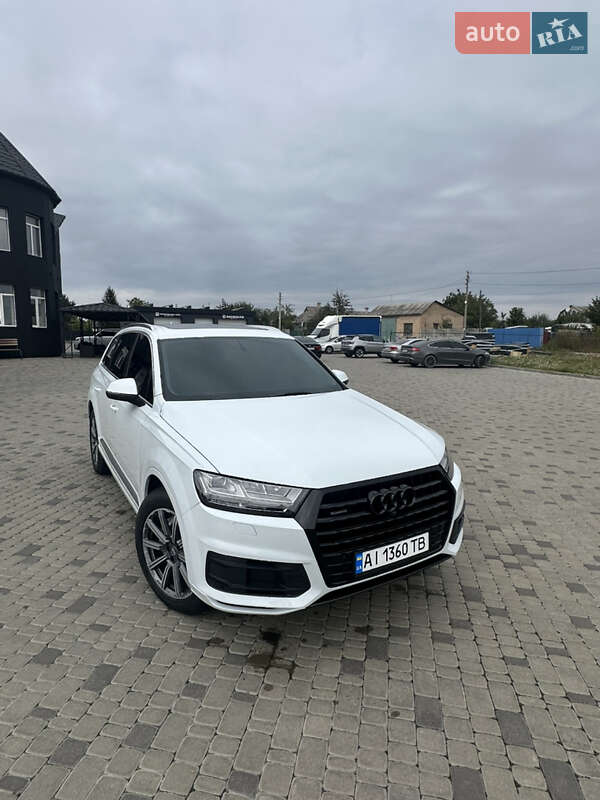 Audi-5
