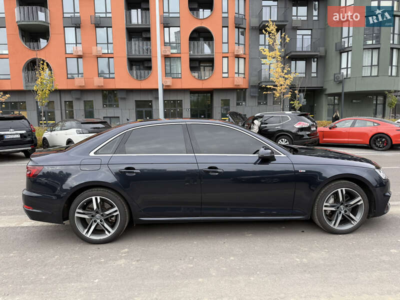Audi A4 2018