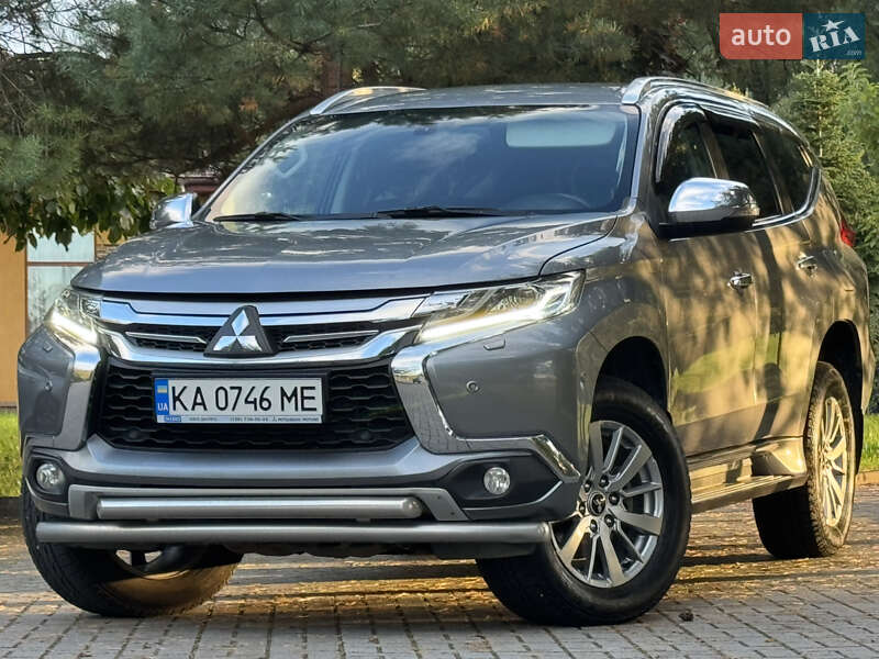 Mitsubishi Pajero Sport 2019