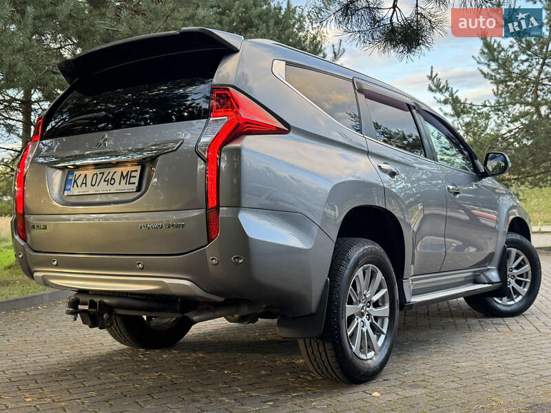 Mitsubishi Pajero Sport 2019