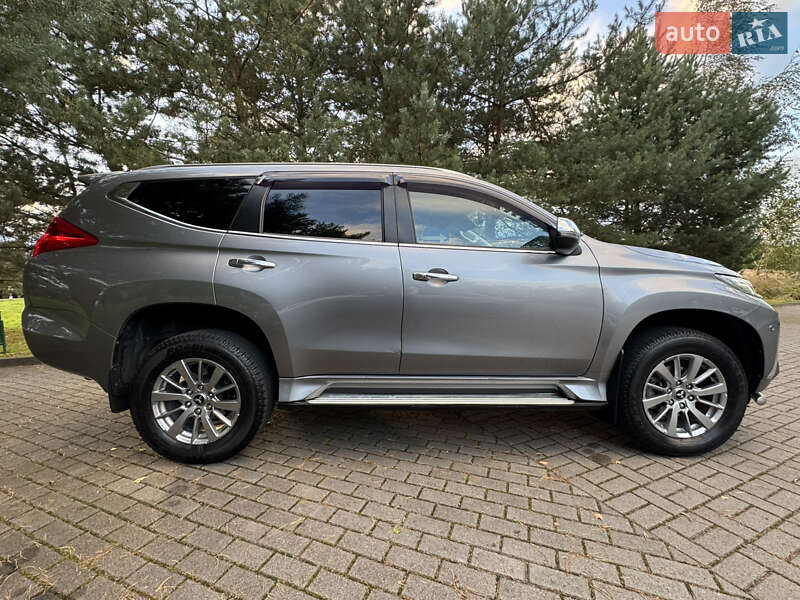 Mitsubishi Pajero Sport 2019