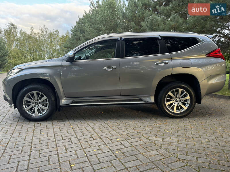 Mitsubishi Pajero Sport 2019