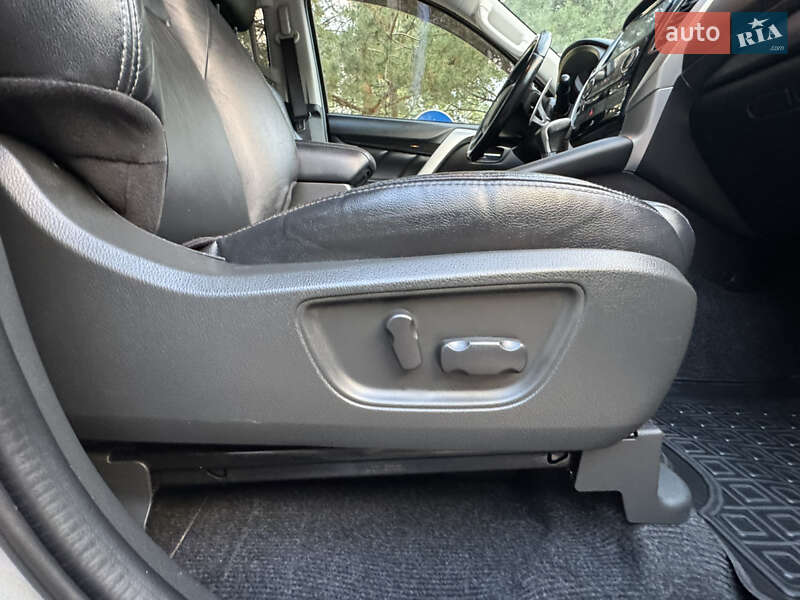 Mitsubishi Pajero Sport 2019