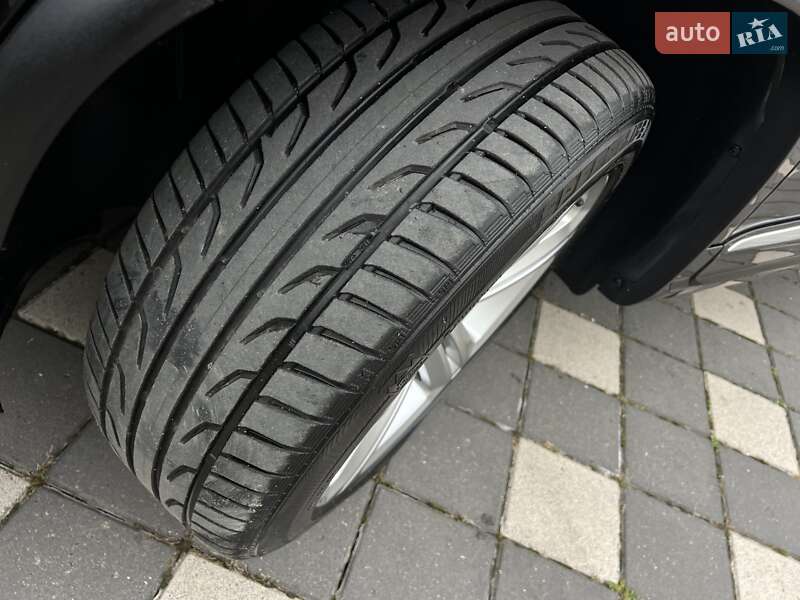 Volkswagen Tiguan 2012