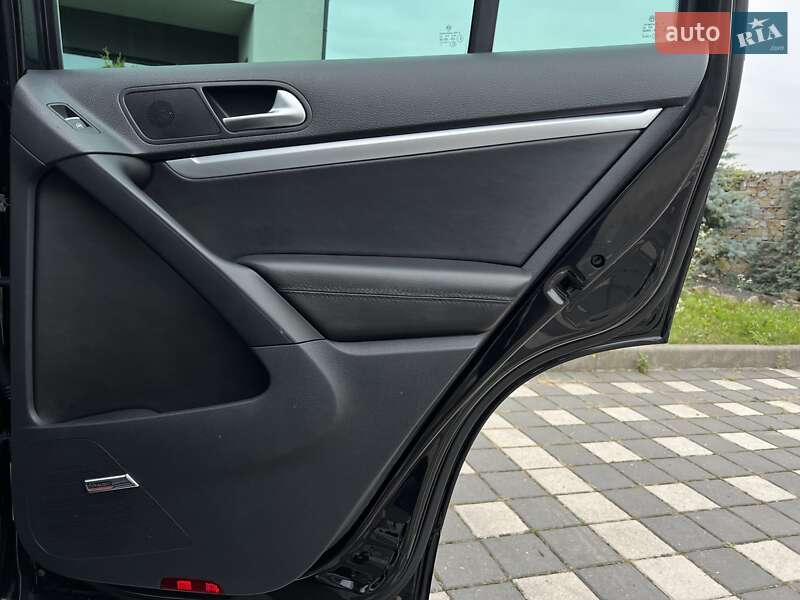 Volkswagen Tiguan 2012