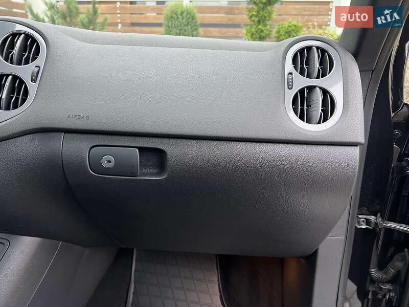 Volkswagen Tiguan 2012