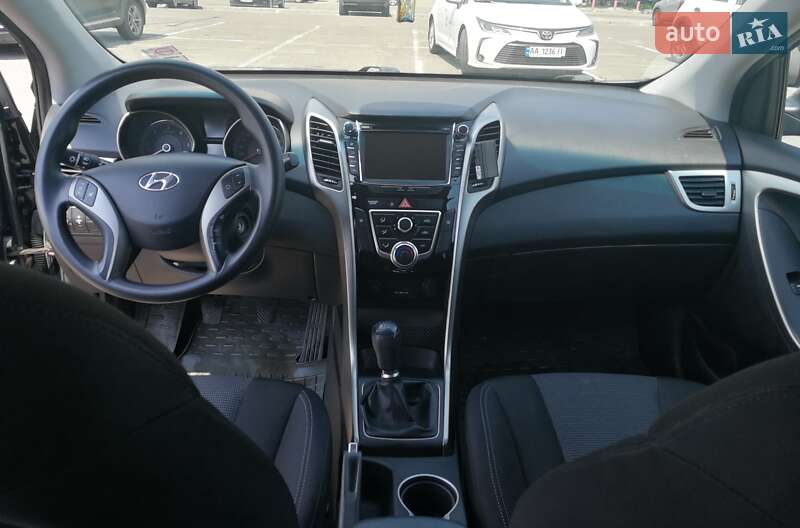 Hyundai i30 2013