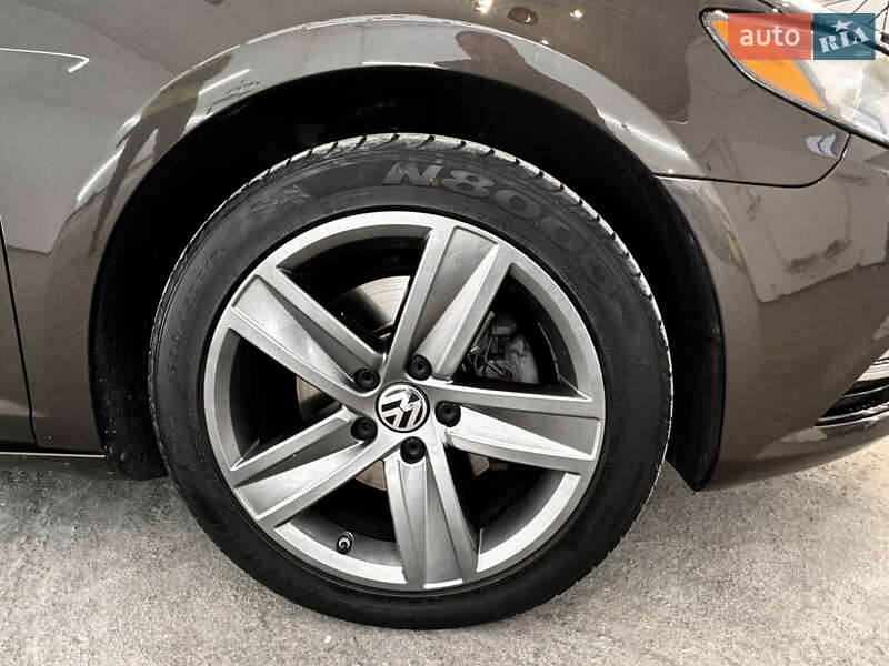 Volkswagen CC / Passat CC 2013