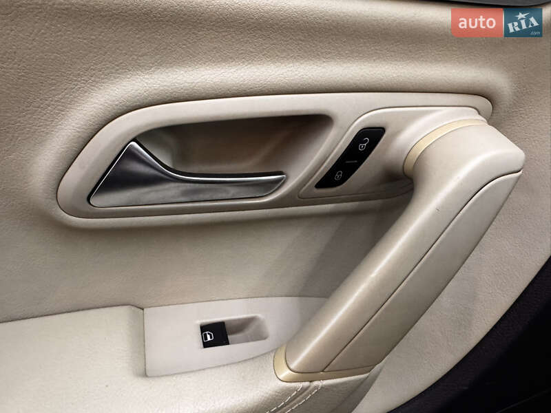 Volkswagen CC / Passat CC 2013