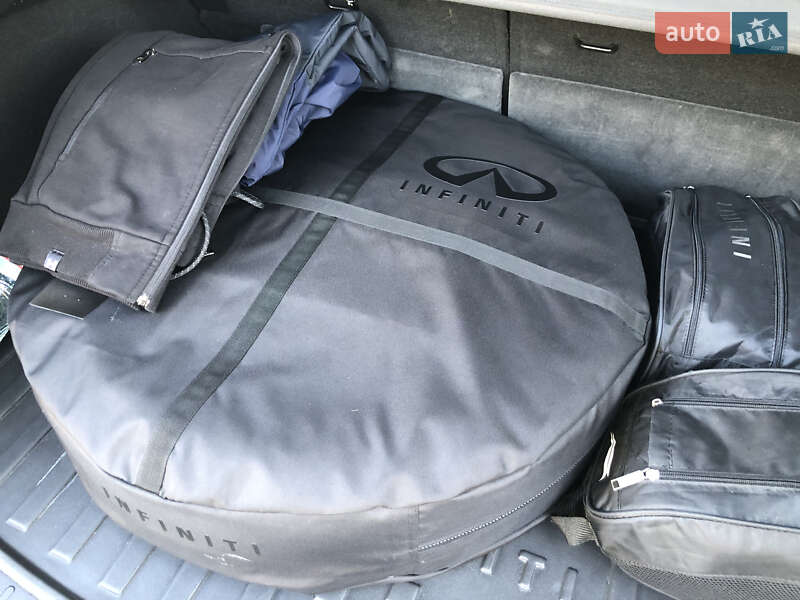 Infiniti-20