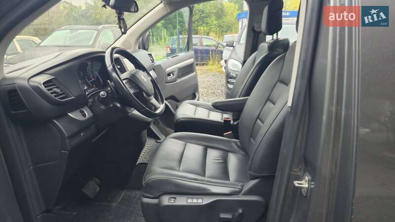 Peugeot Traveller 2018