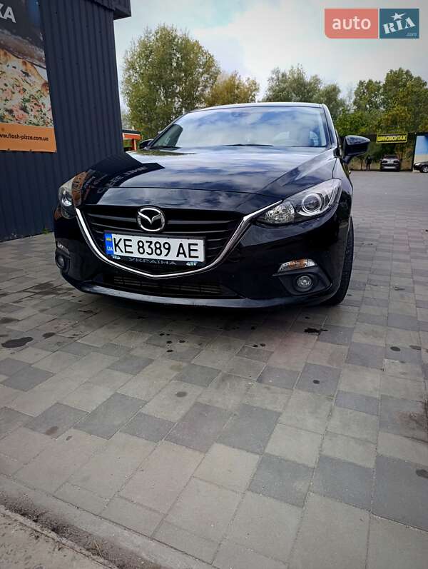 Mazda 3 2015