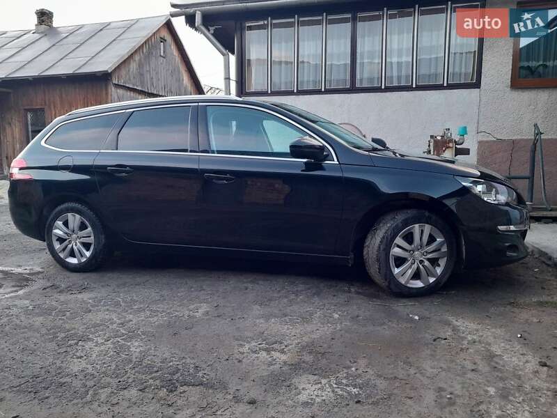Peugeot 308 2015