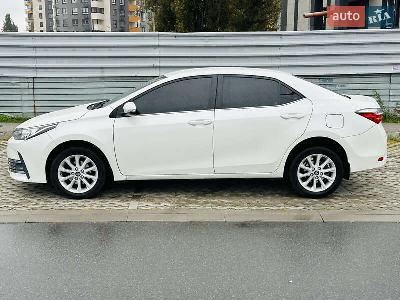 Toyota Corolla 2017