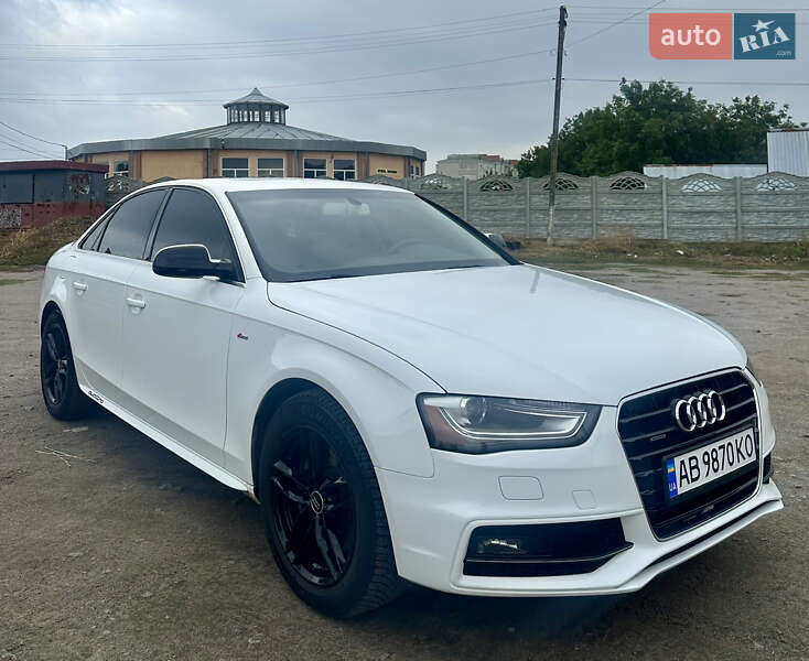 Audi A4 2014