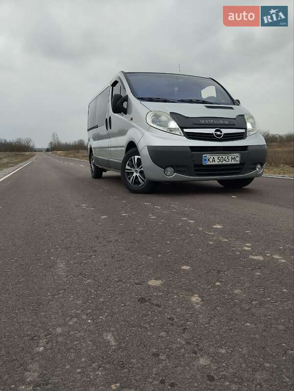 Opel Vivaro 2008