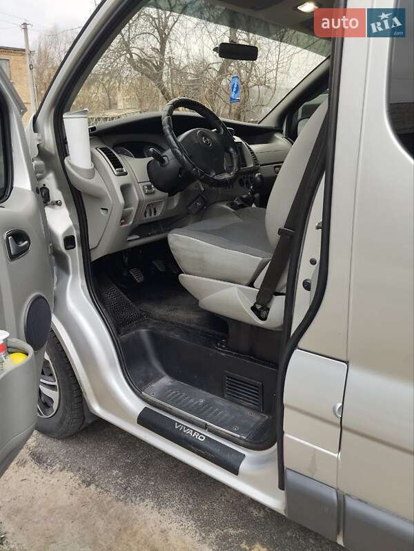 Opel Vivaro 2008