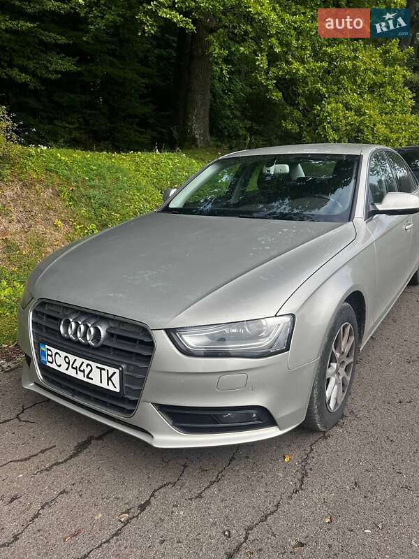 Audi A4 2014