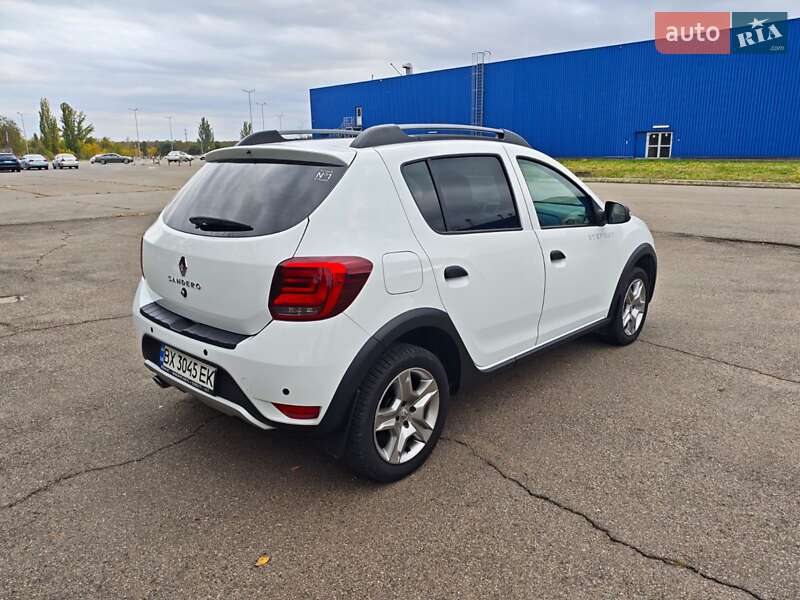 Renault Sandero StepWay 2020