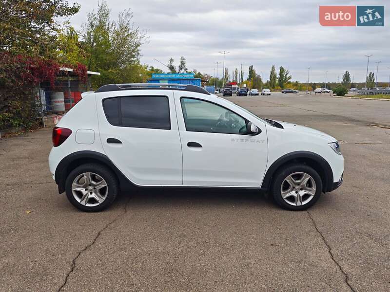 Renault Sandero StepWay 2020