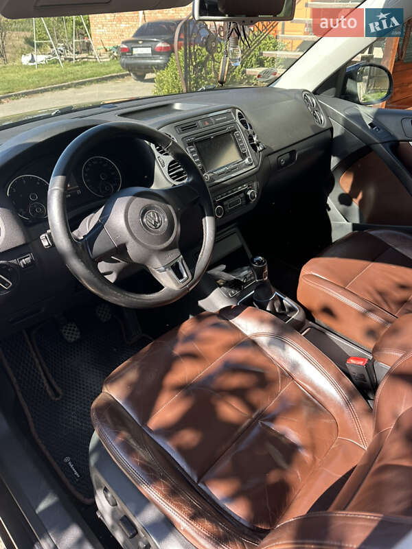 Volkswagen Tiguan 2012