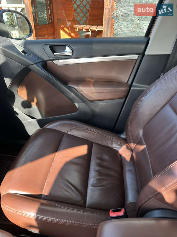 Volkswagen Tiguan 2012