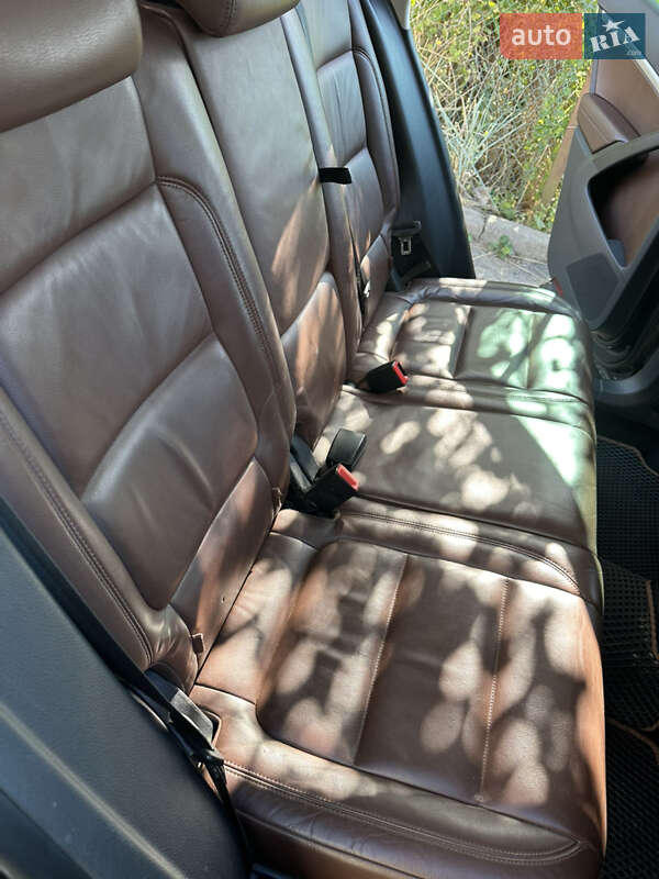 Volkswagen Tiguan 2012