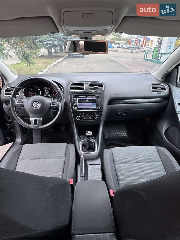 Volkswagen Golf 2011