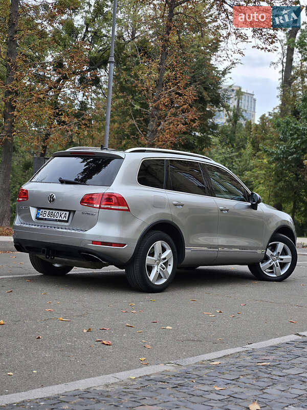 Volkswagen Touareg 2013