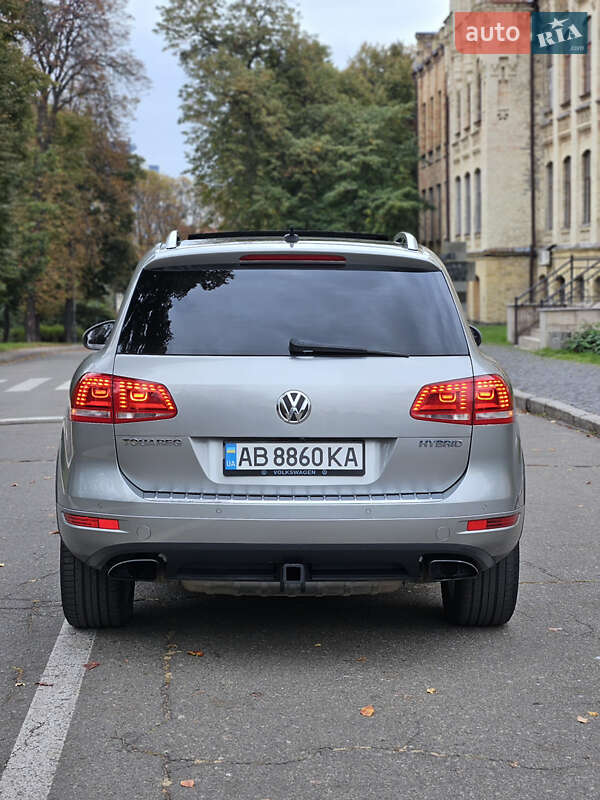 Volkswagen Touareg 2013