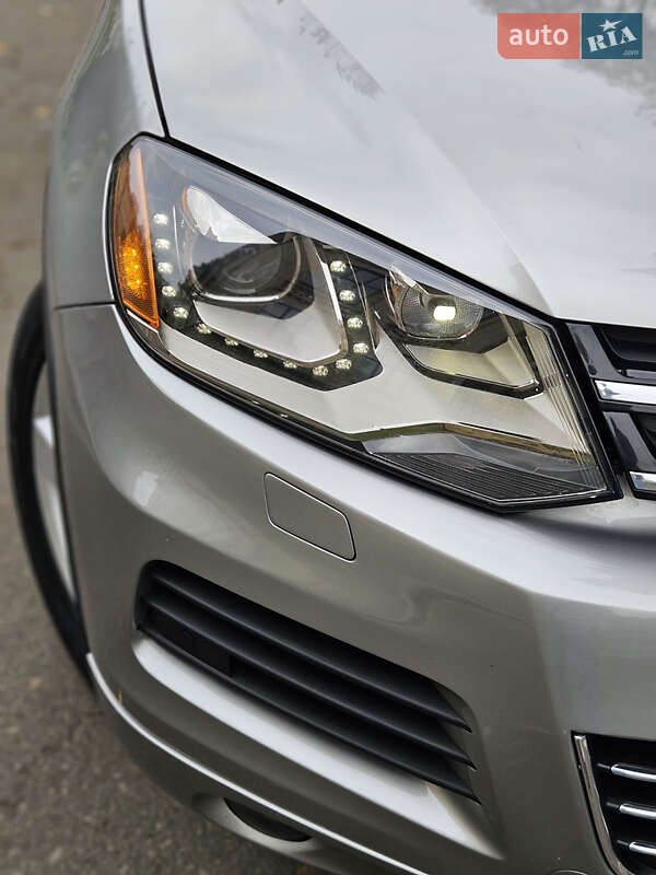 Volkswagen Touareg 2013