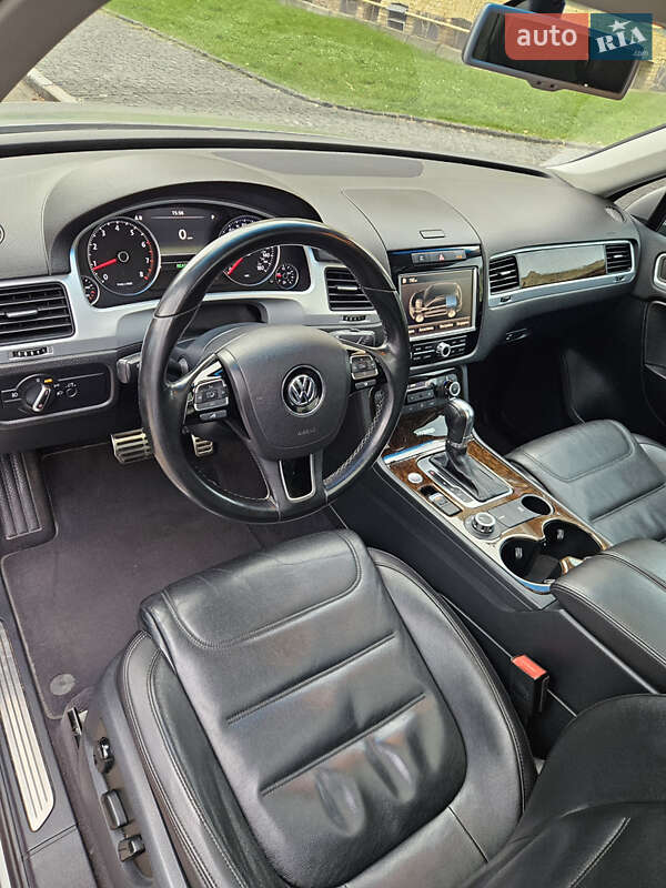 Volkswagen Touareg 2013