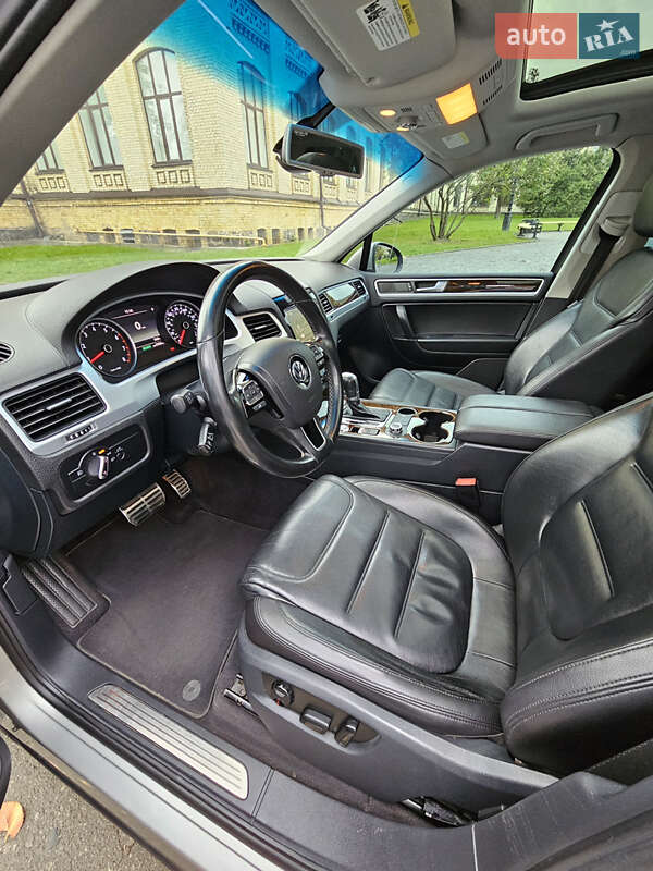 Volkswagen Touareg 2013