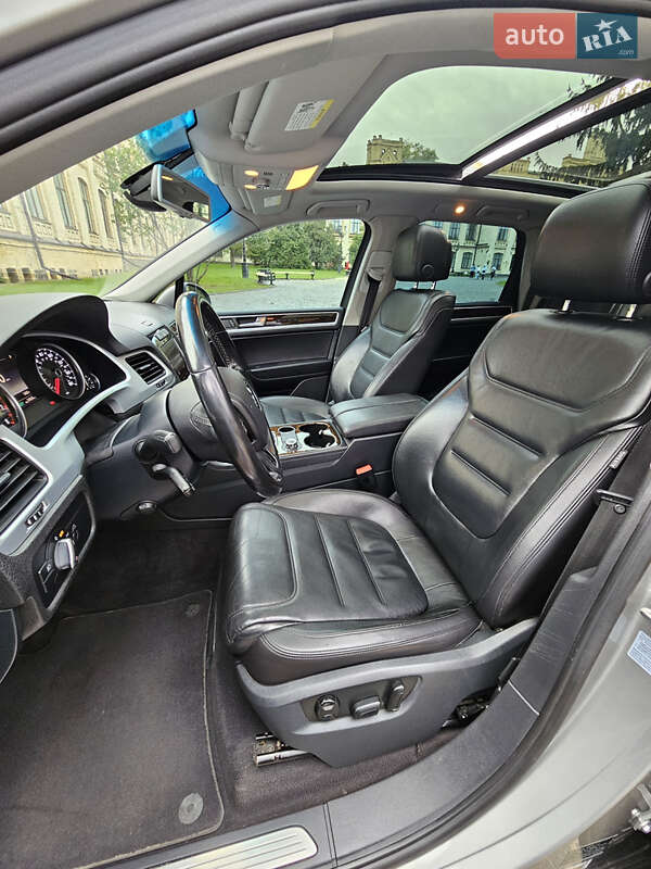 Volkswagen Touareg 2013