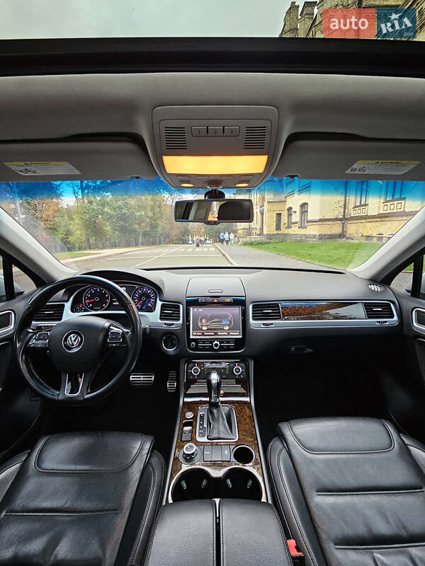 Volkswagen Touareg 2013