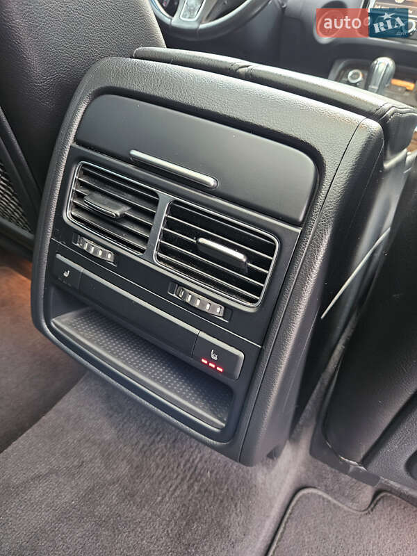 Volkswagen Touareg 2013