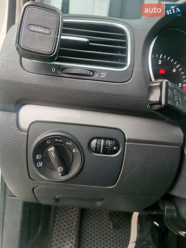 Volkswagen Golf 2012