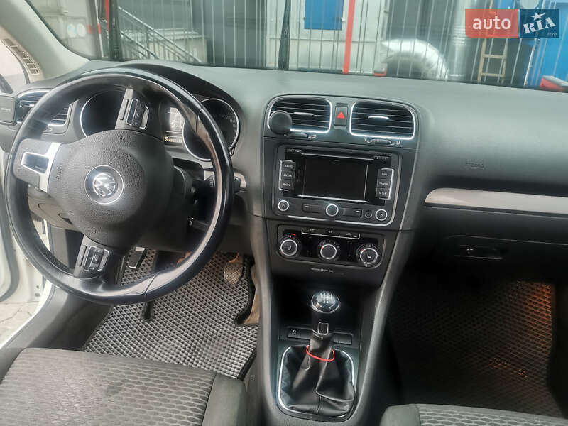 Volkswagen Golf 2012