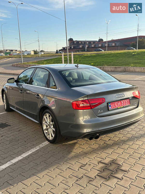 Audi A4 2014