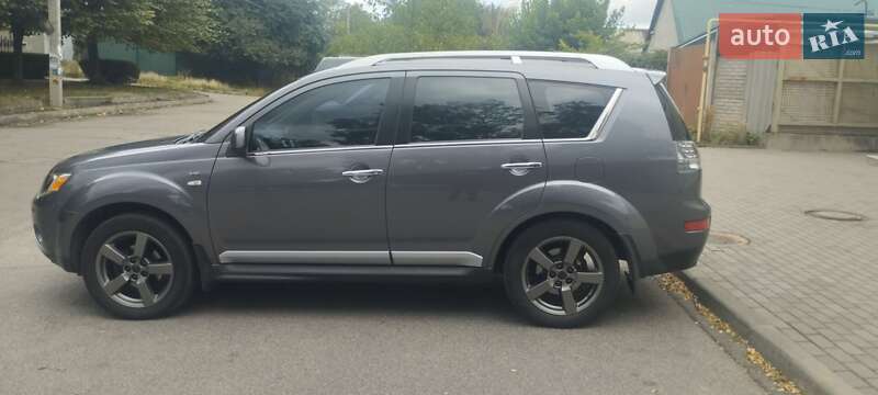 Mitsubishi Outlander 2009