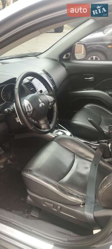 Mitsubishi Outlander 2009