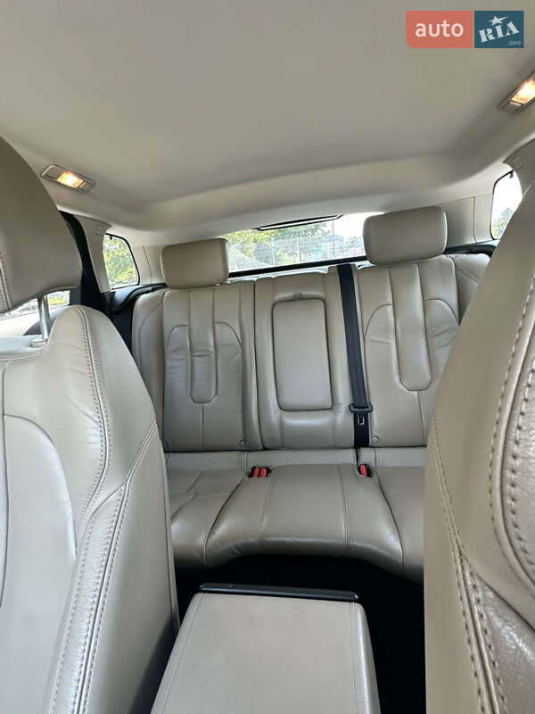 Land Rover Range Rover Evoque 2013