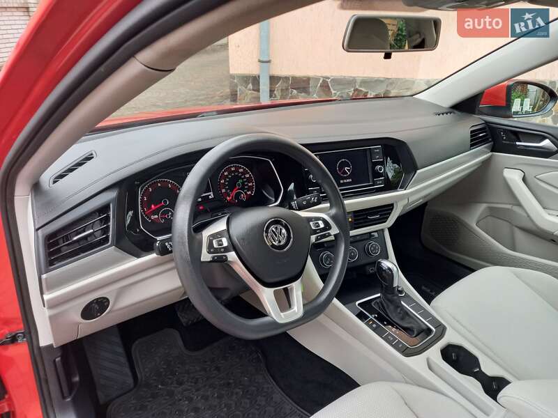 Volkswagen Jetta 2018